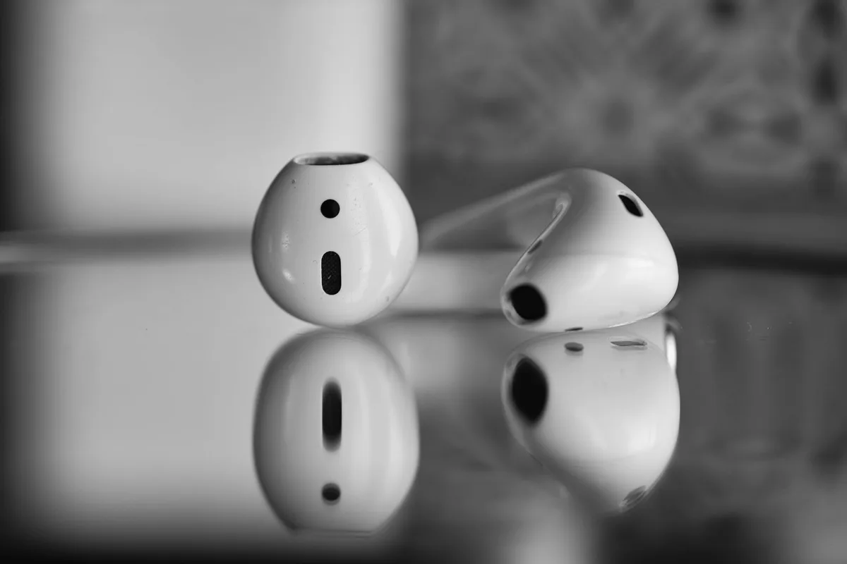 earbud seal test