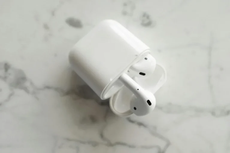 how to clean ear buds