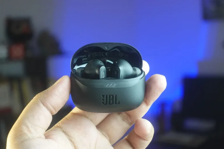 JBL earbuds pairing process