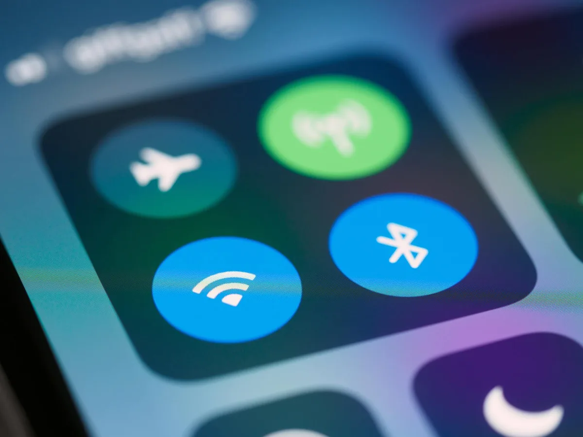 smartphone bluetooth settings