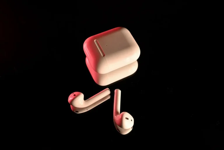 wireless earbuds pairing mode